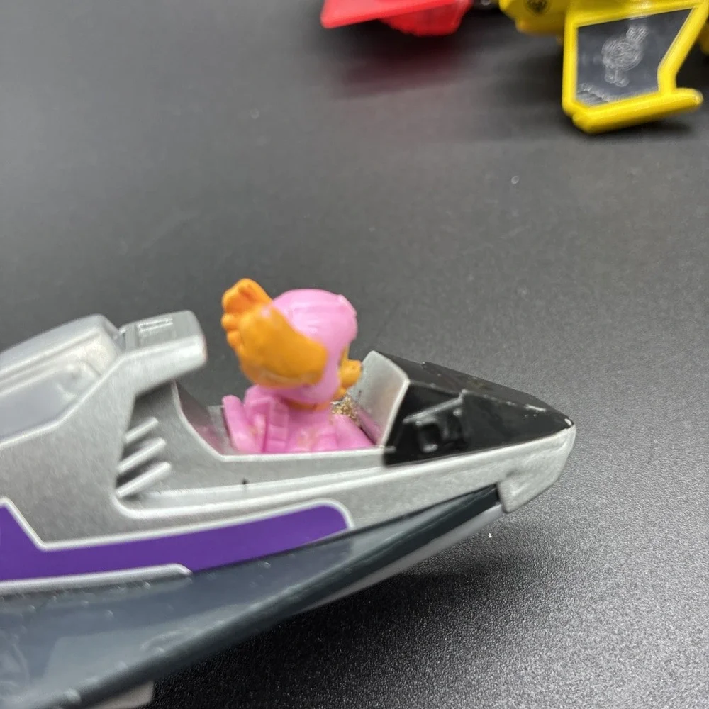 Paw Patrol True Metal Jet to the Rescue Diecast Lot 5 Sweetie Skye Fire Truck